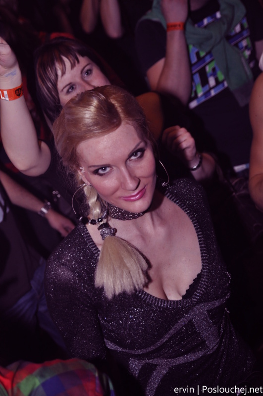 ELEKTRA W. PAN-POT (MOBILEE) - Pátek 14. 12. 2012